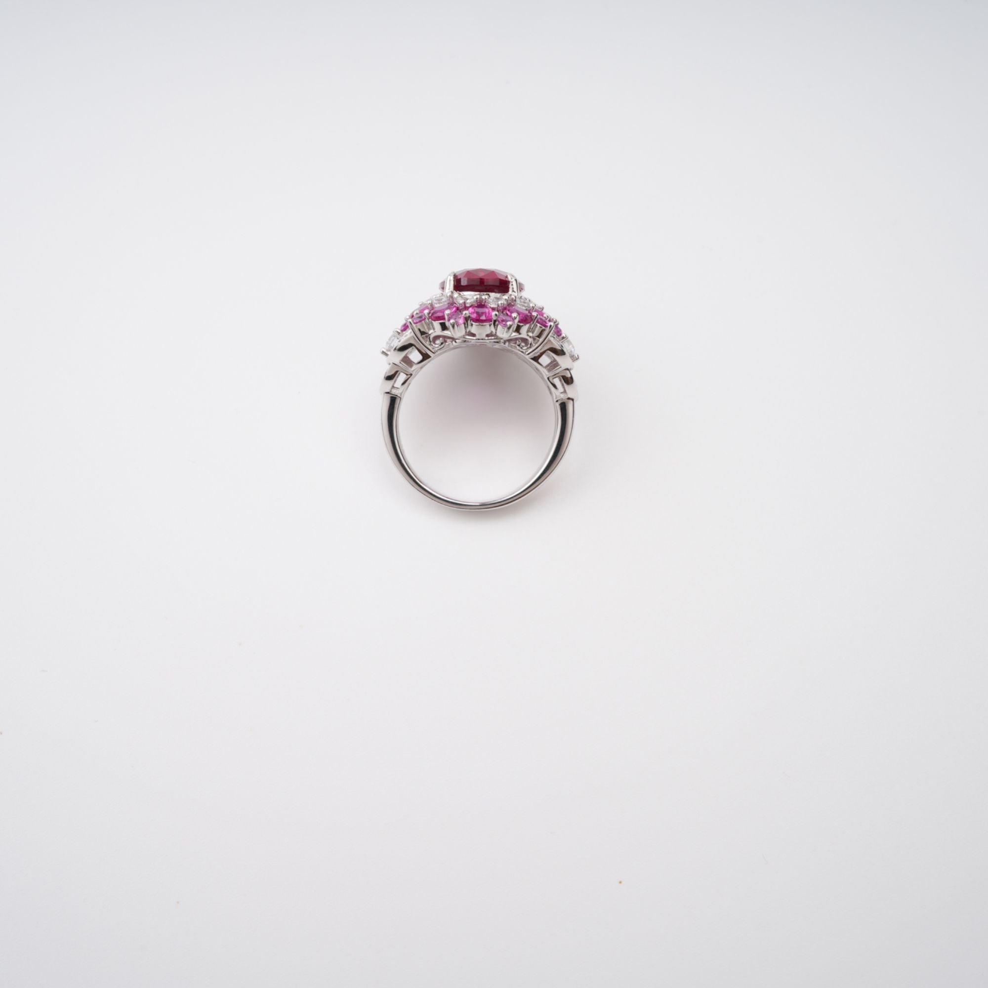 Amélie Red Oval Cut Gemstone Sterling Silver Ring
