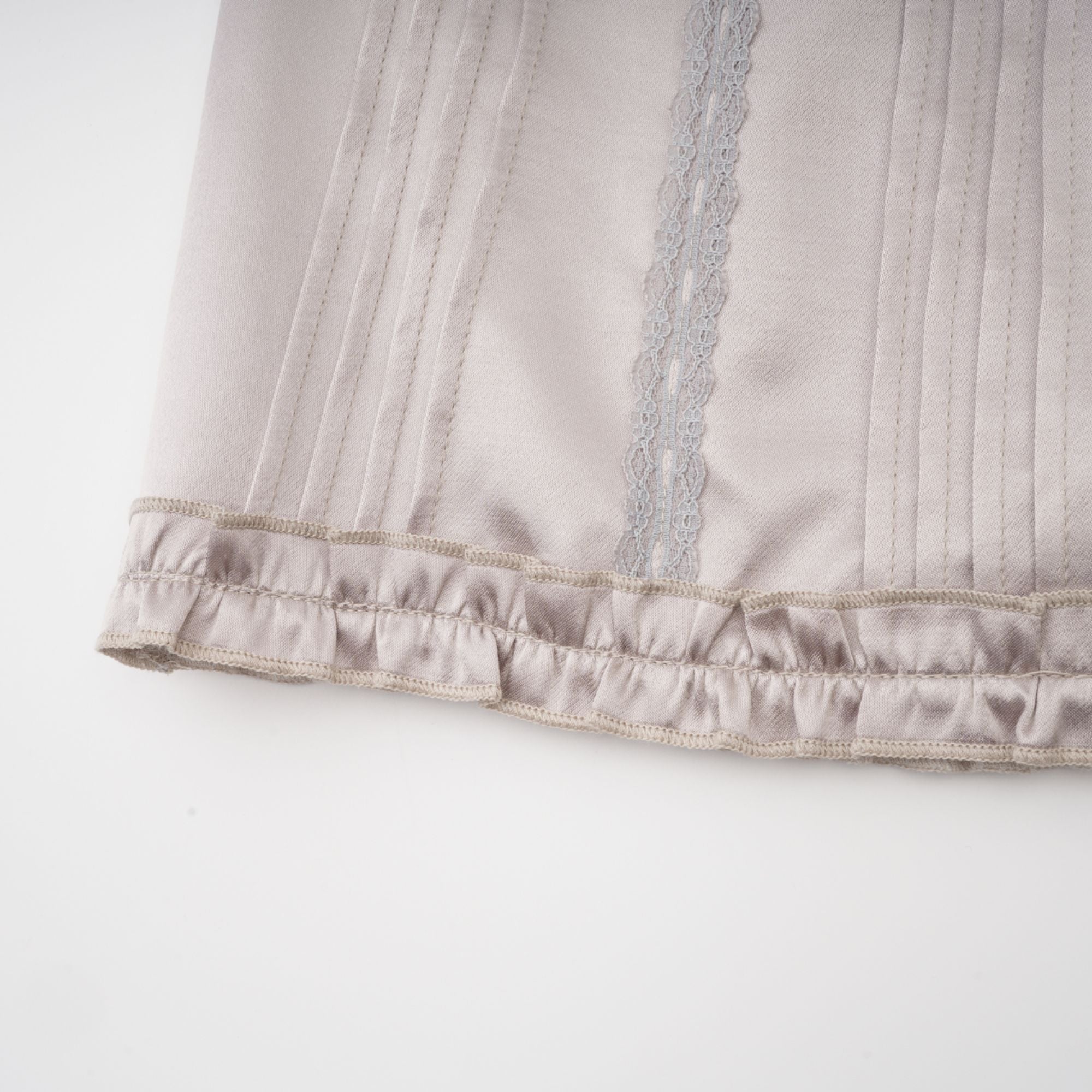 Juliette lace stripes pleated skirt