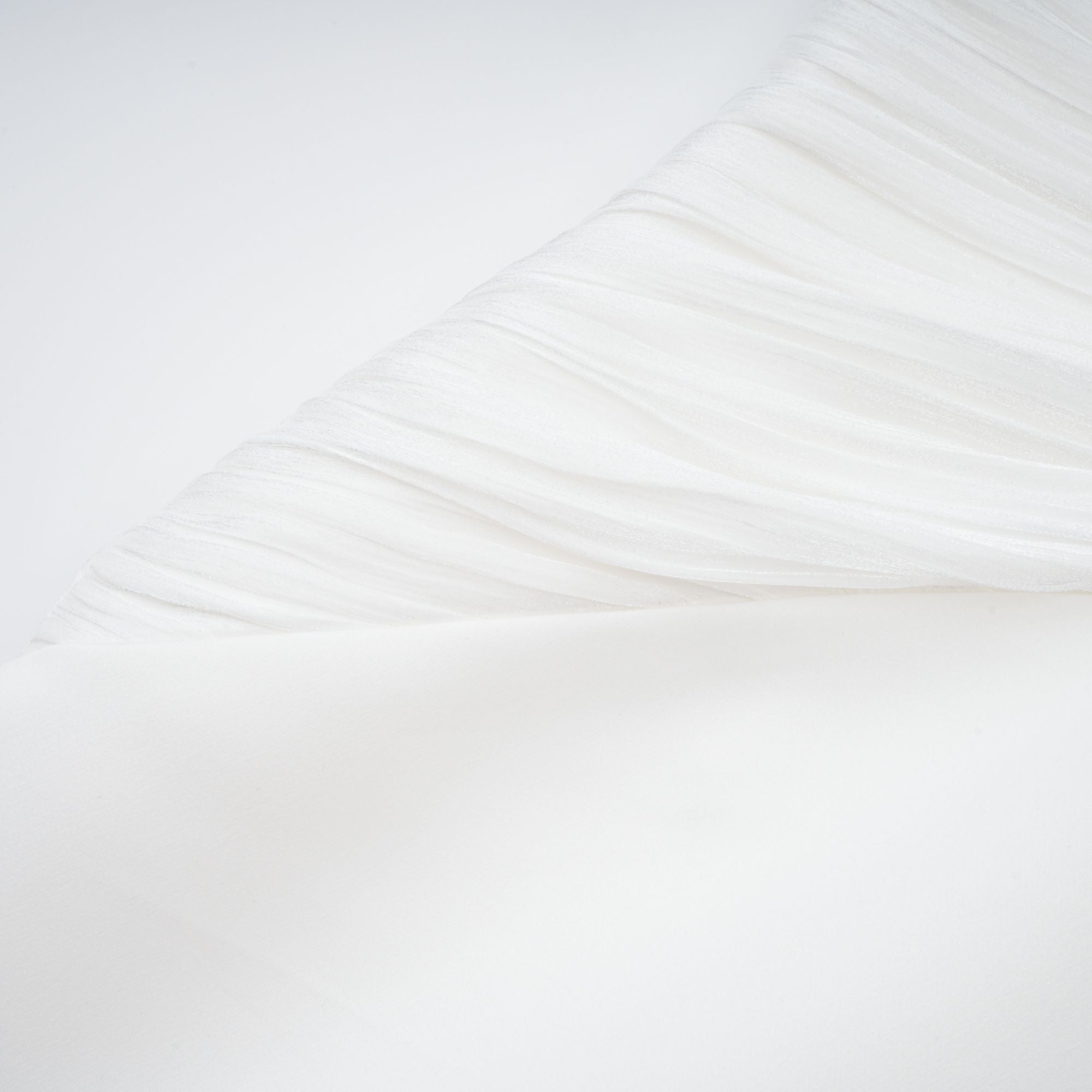 Emmeline White Train Design Gathered Maxi Dress (Final Sale-US Only)