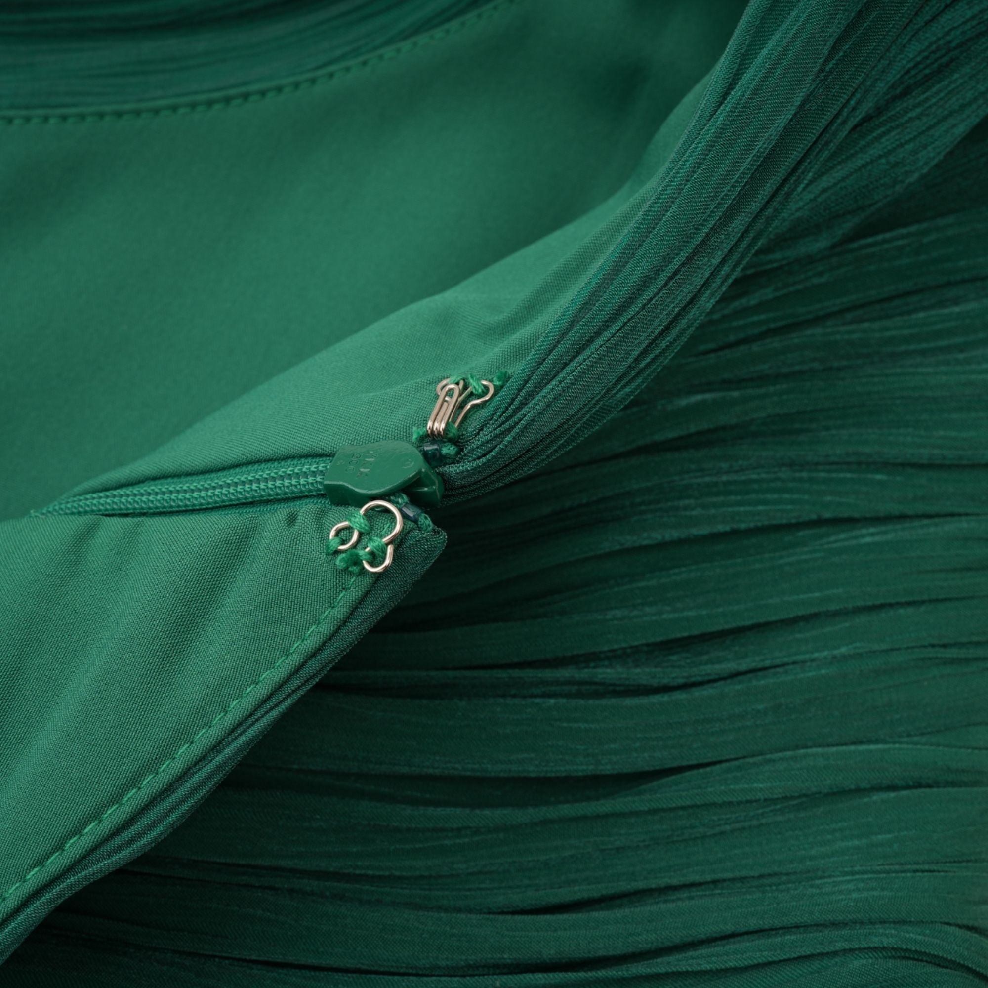 Emerald Green One Shoulder Ruched Maxi Dress (Final Sale-US Only)