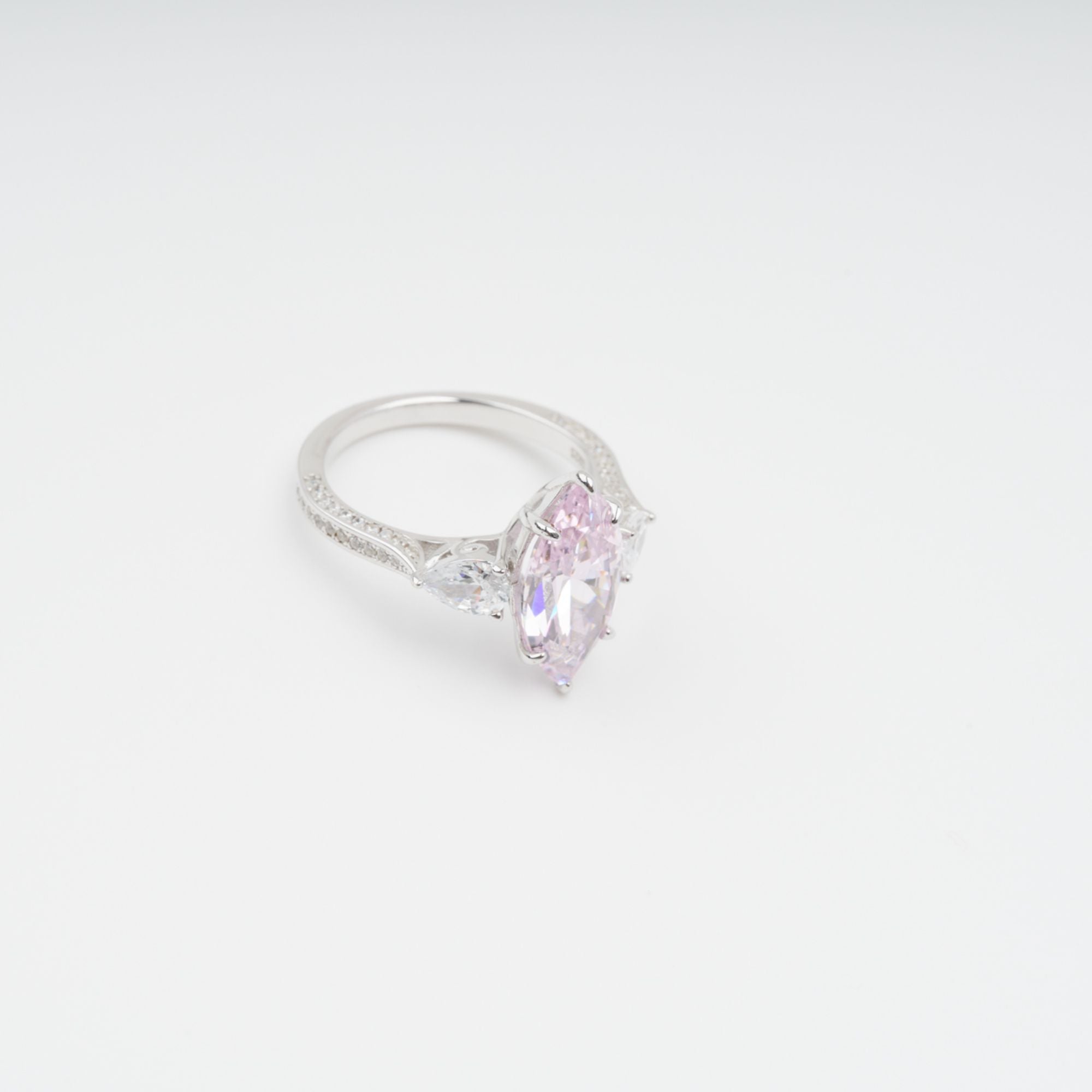 Attrape-Rêve Pink Crystal Embellished Sterling Silver Ring