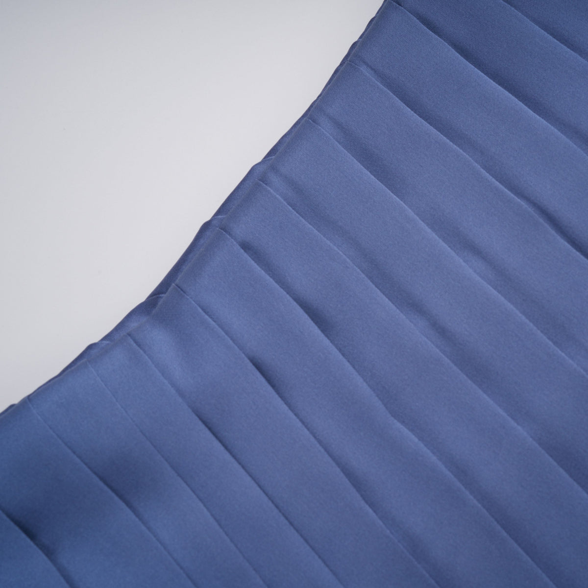 angelína blue diagonal pleated gathered maxi gown