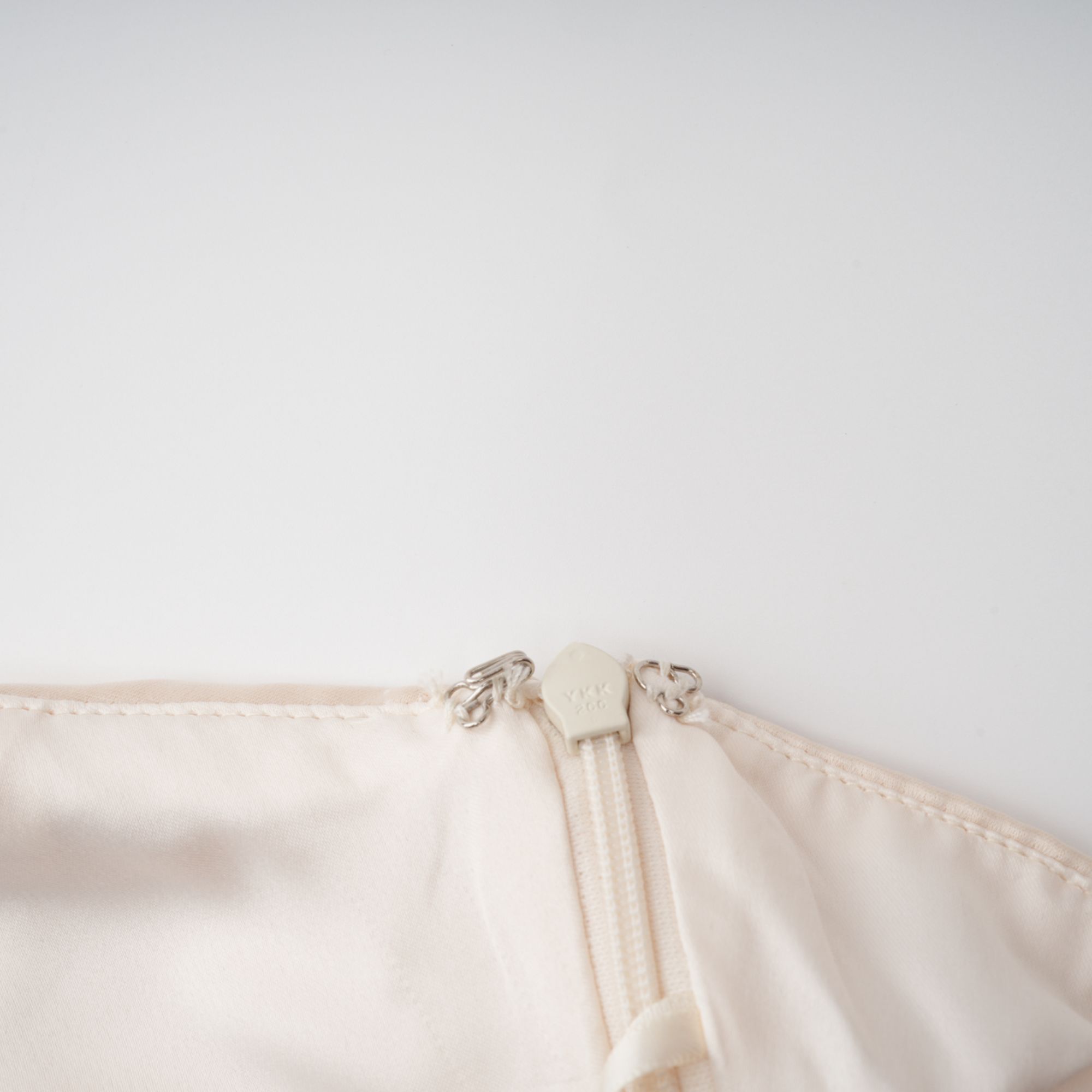 Thérèse neutral scarf-design satin maxi dress (Final Sale-US Only)