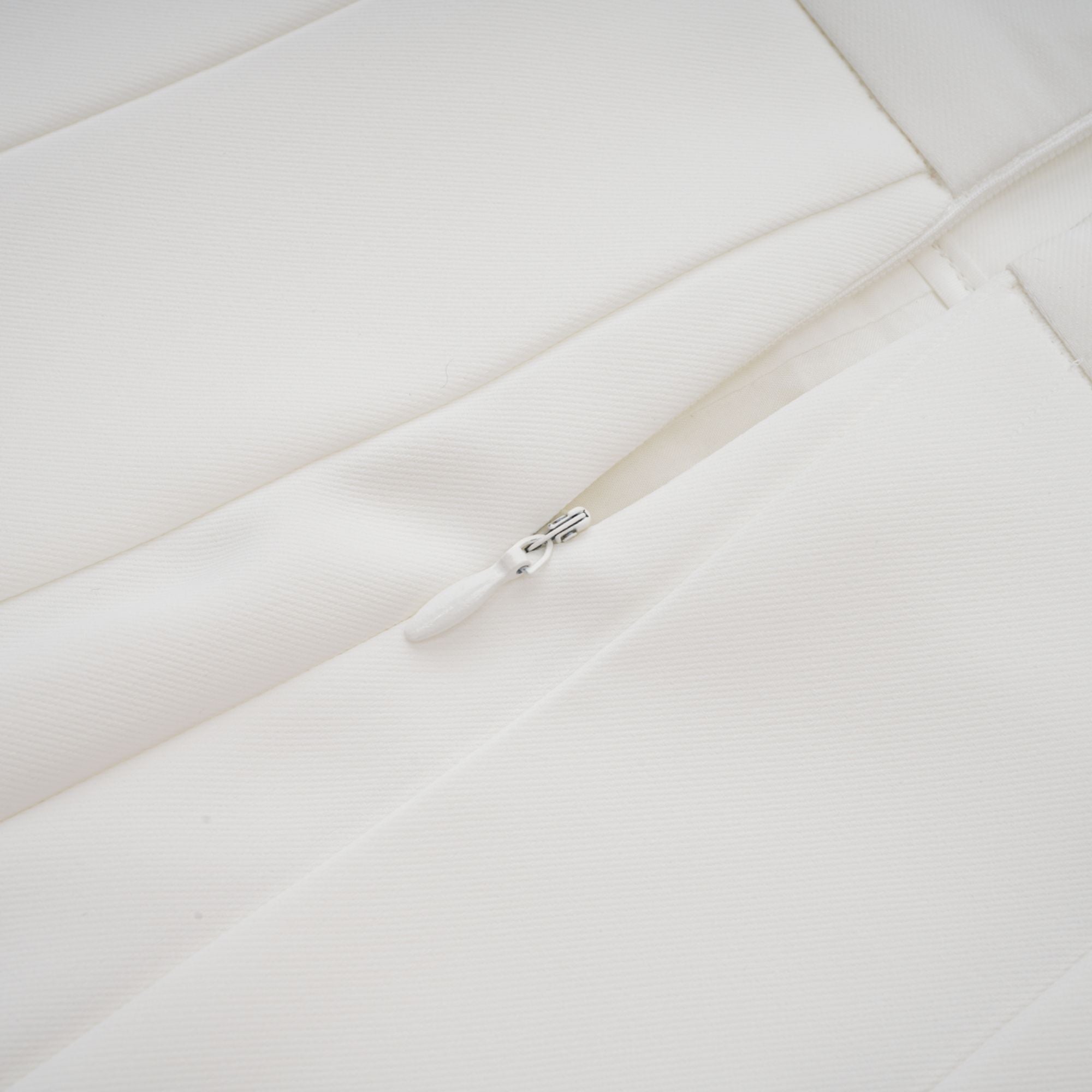 Adèle creased top & trousers matching set in White