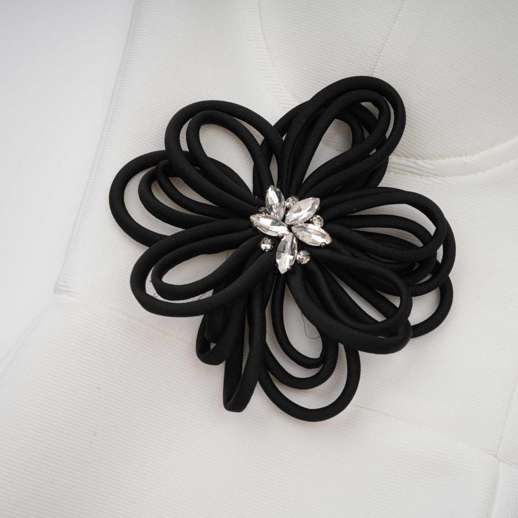 Olivia white floral-appliqué bandage maxi dress (Final Sale-US Only)