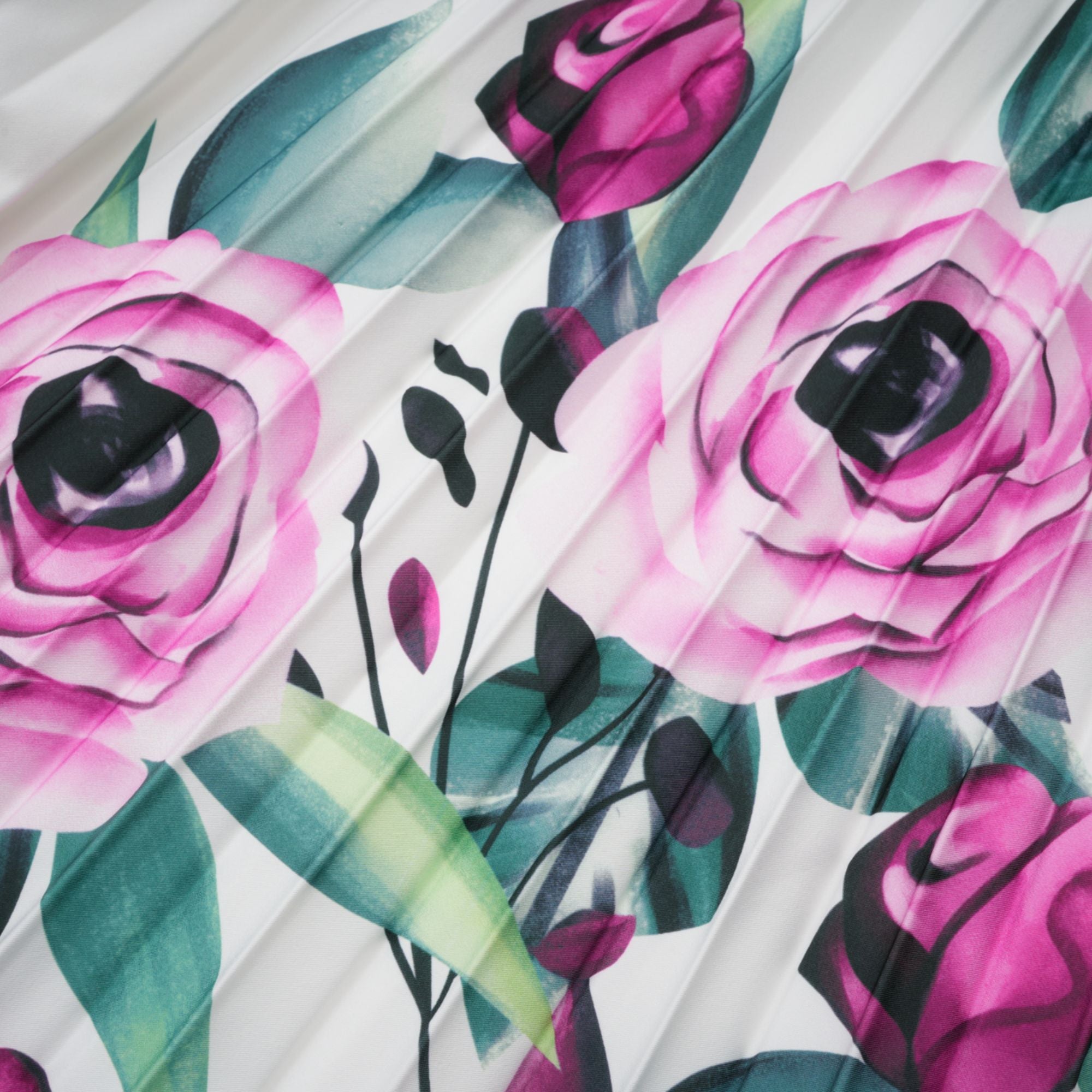 Pétale White Rose Appliqué Maxi Dress