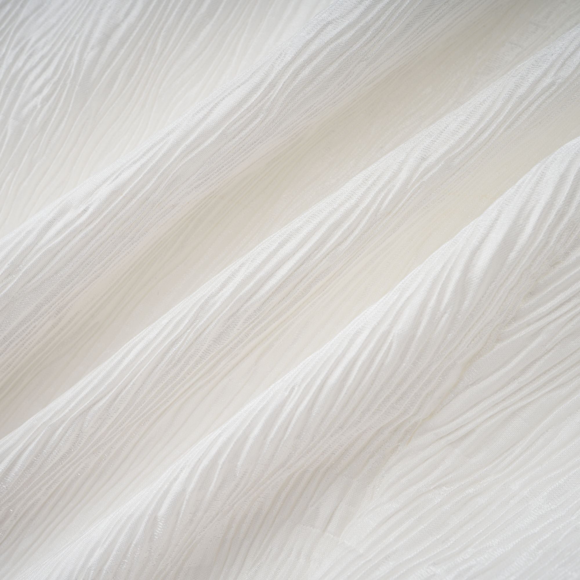 Pétale White Rose Appliqué Maxi Dress