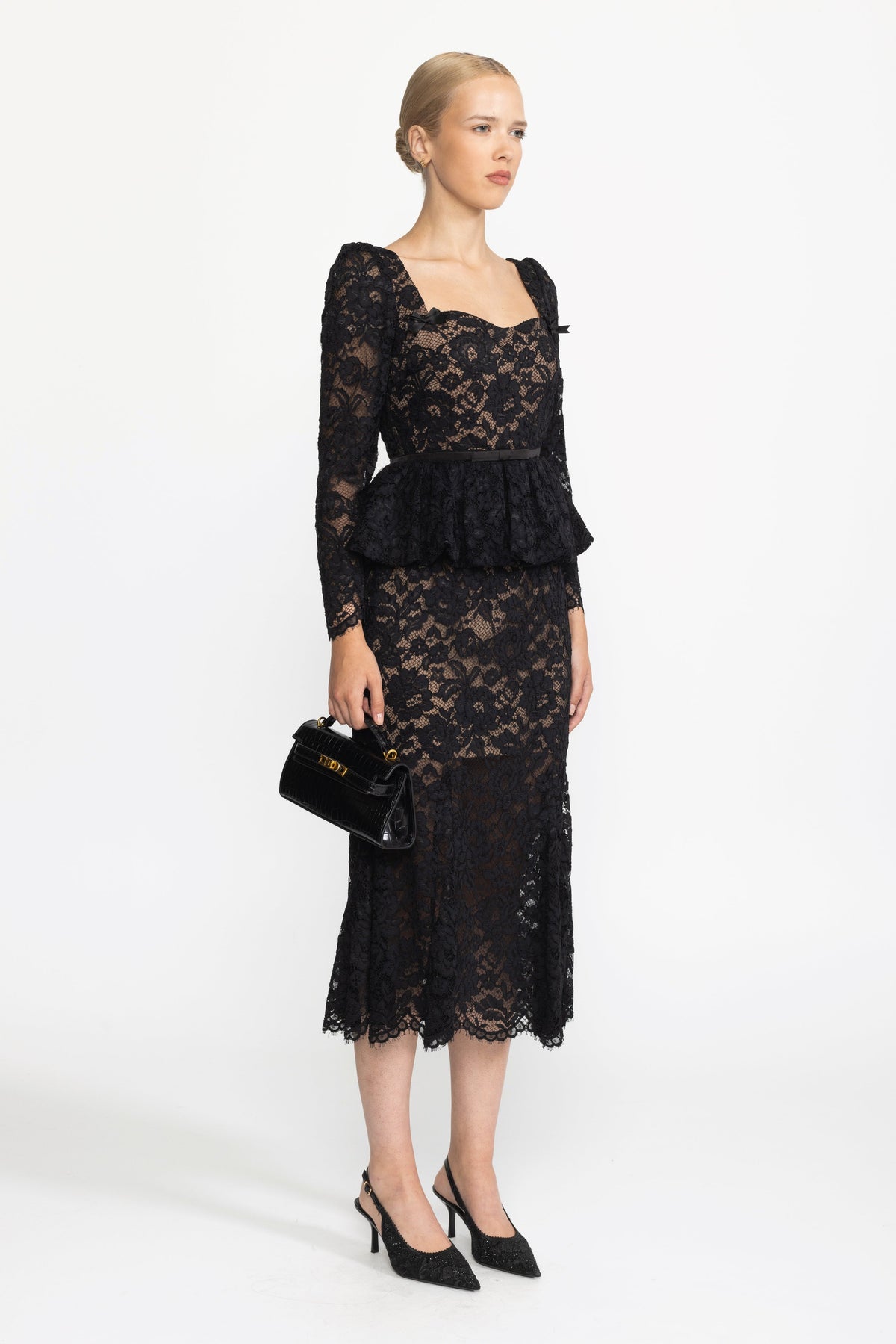 Lace Sweetheart Peplum Midi Dress with Puff Sleeves - Black