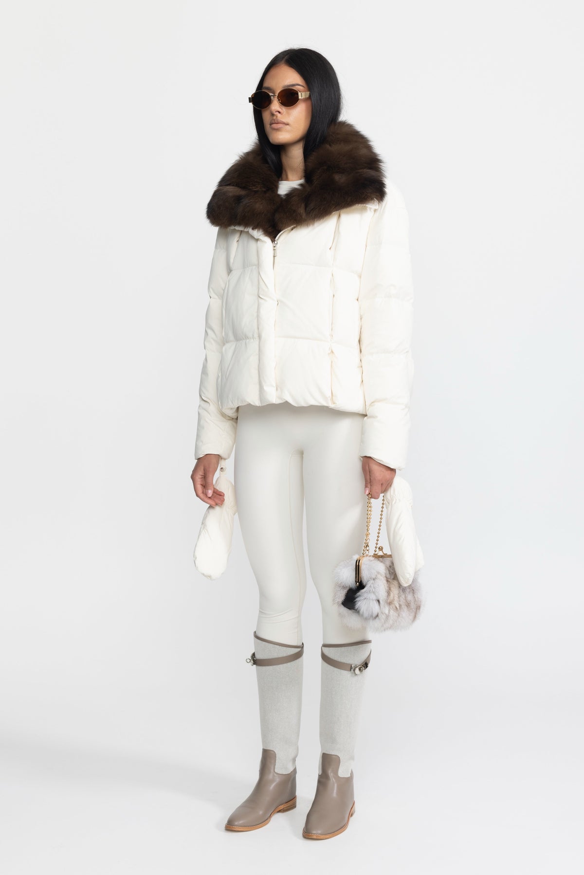 Aliénor Ivoire Fox Fur Collar Cropped Down Puffer Jacket