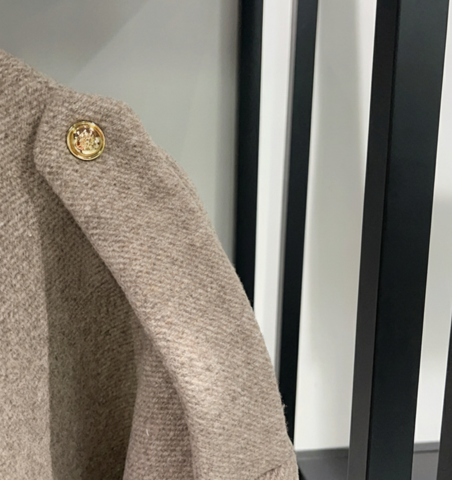 MADDY VIVIENNE BEIGE MIXED WOOL OVERSIZED JACKET WITH HIGH COLLAR AND GOLD BUTTONED FINISHES - BEIGE