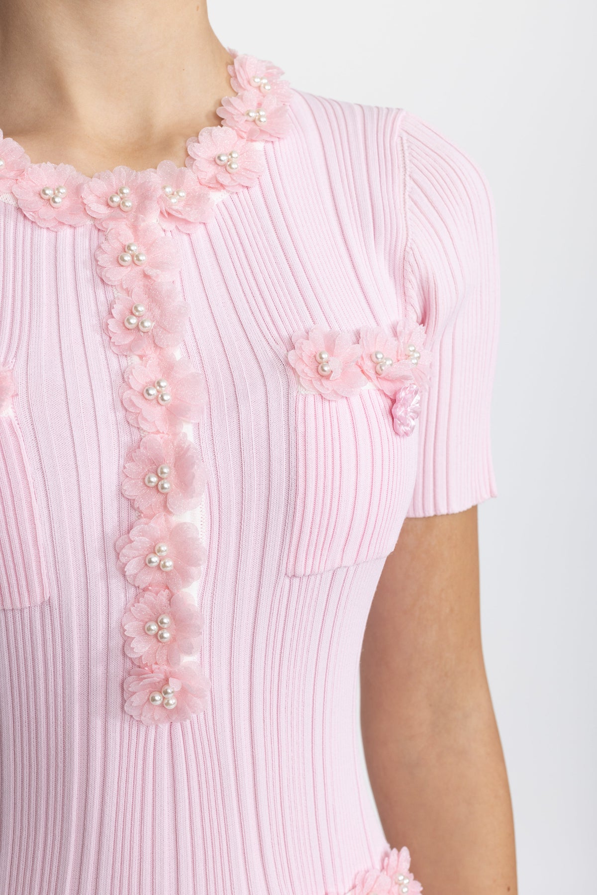 Ribbed Knit Flower Appliqué Midi Dress - Pink