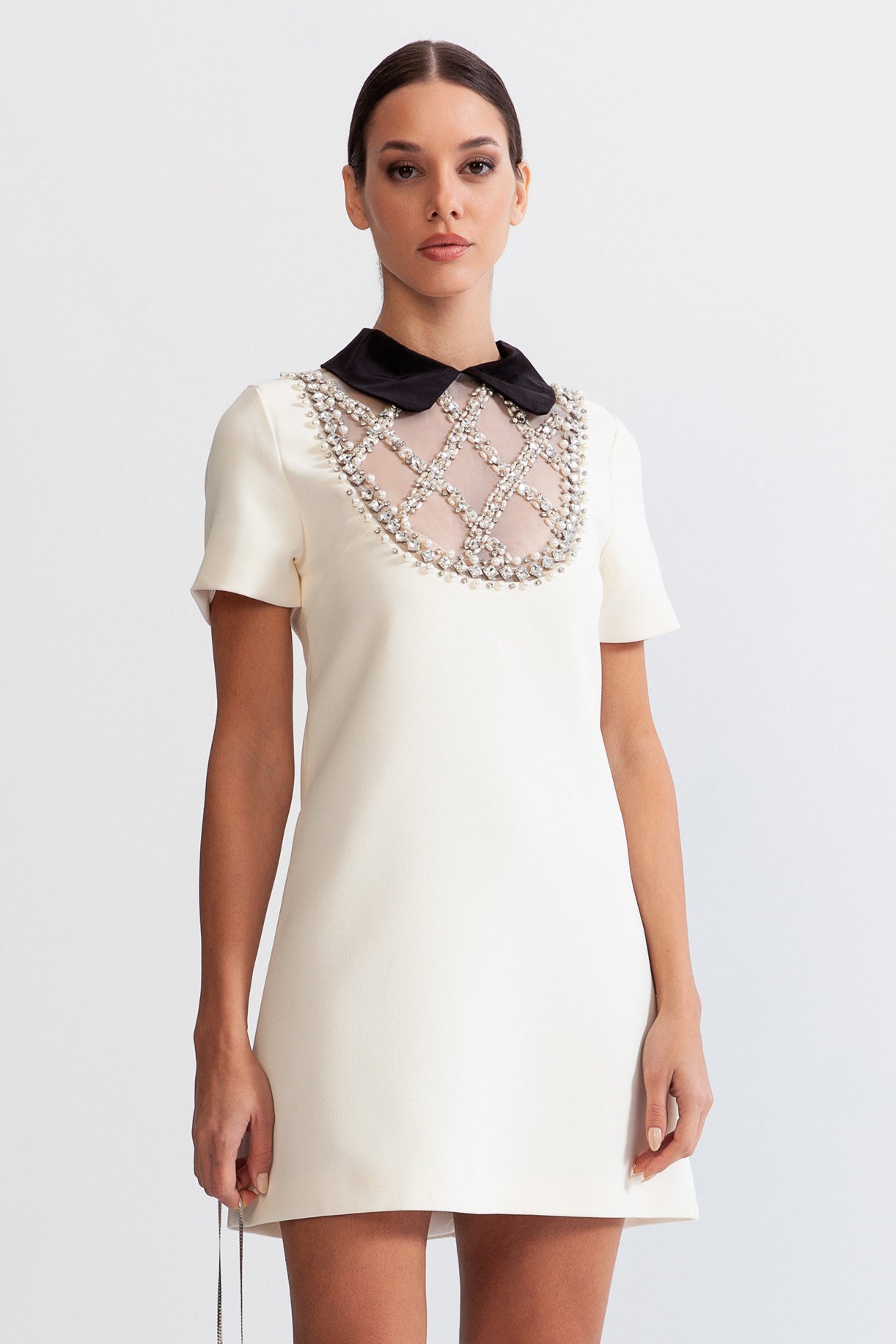 VERONA Mini Dress with Contrasting Collar and Jewelry Details - White