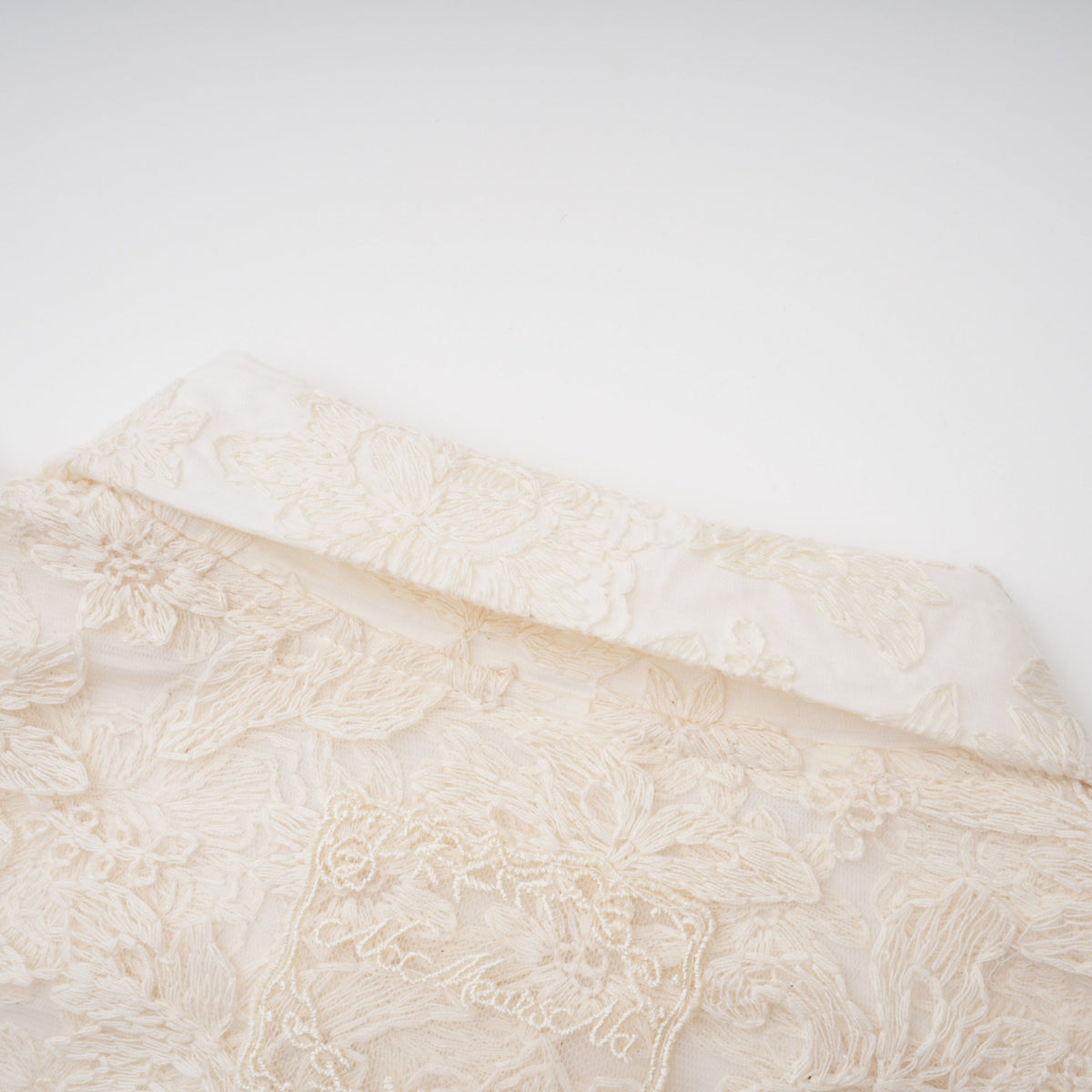 laura ivory turtleneck floral lace jacket & shorts set