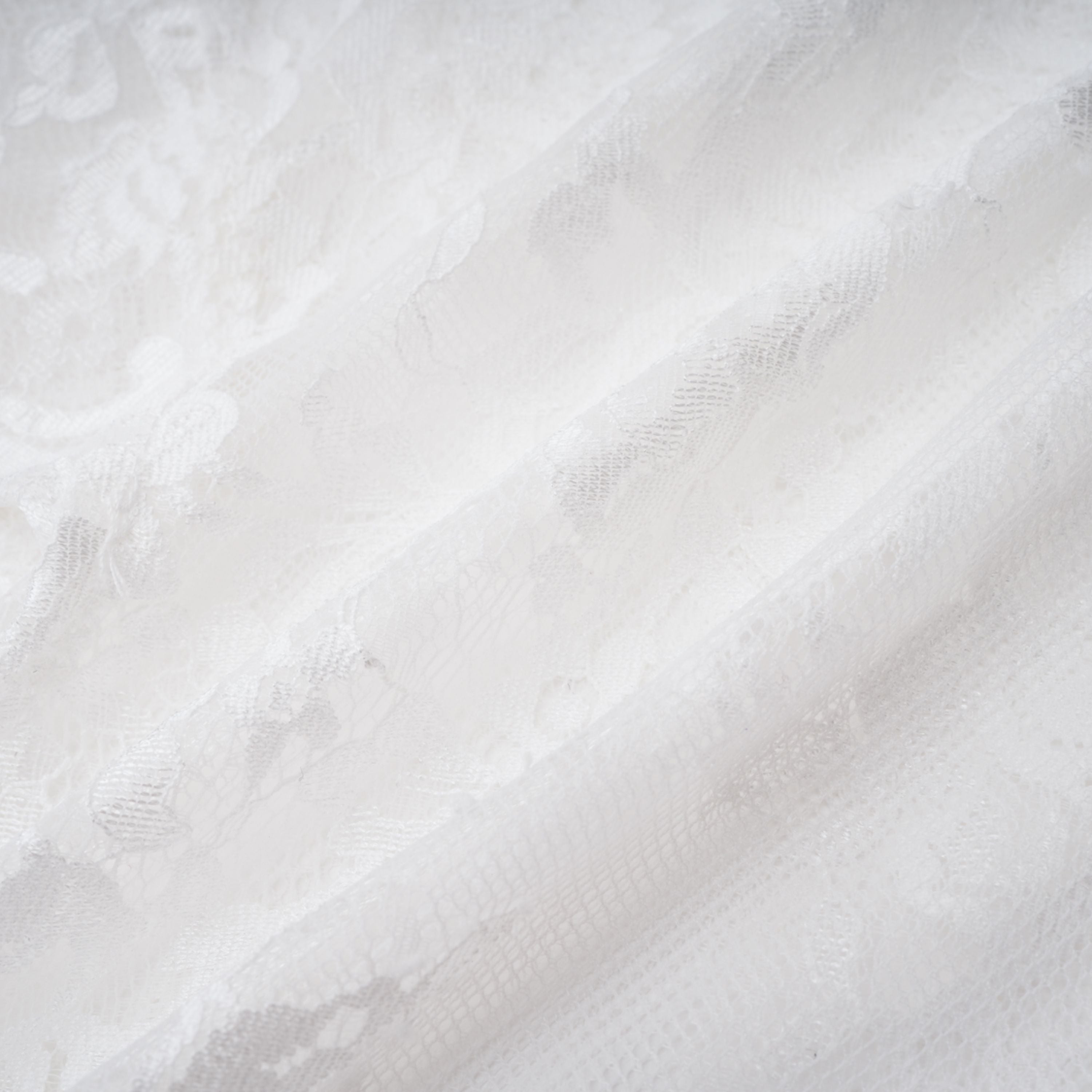 Michalina White Lace Convertible Gown with Detachable Skirt
