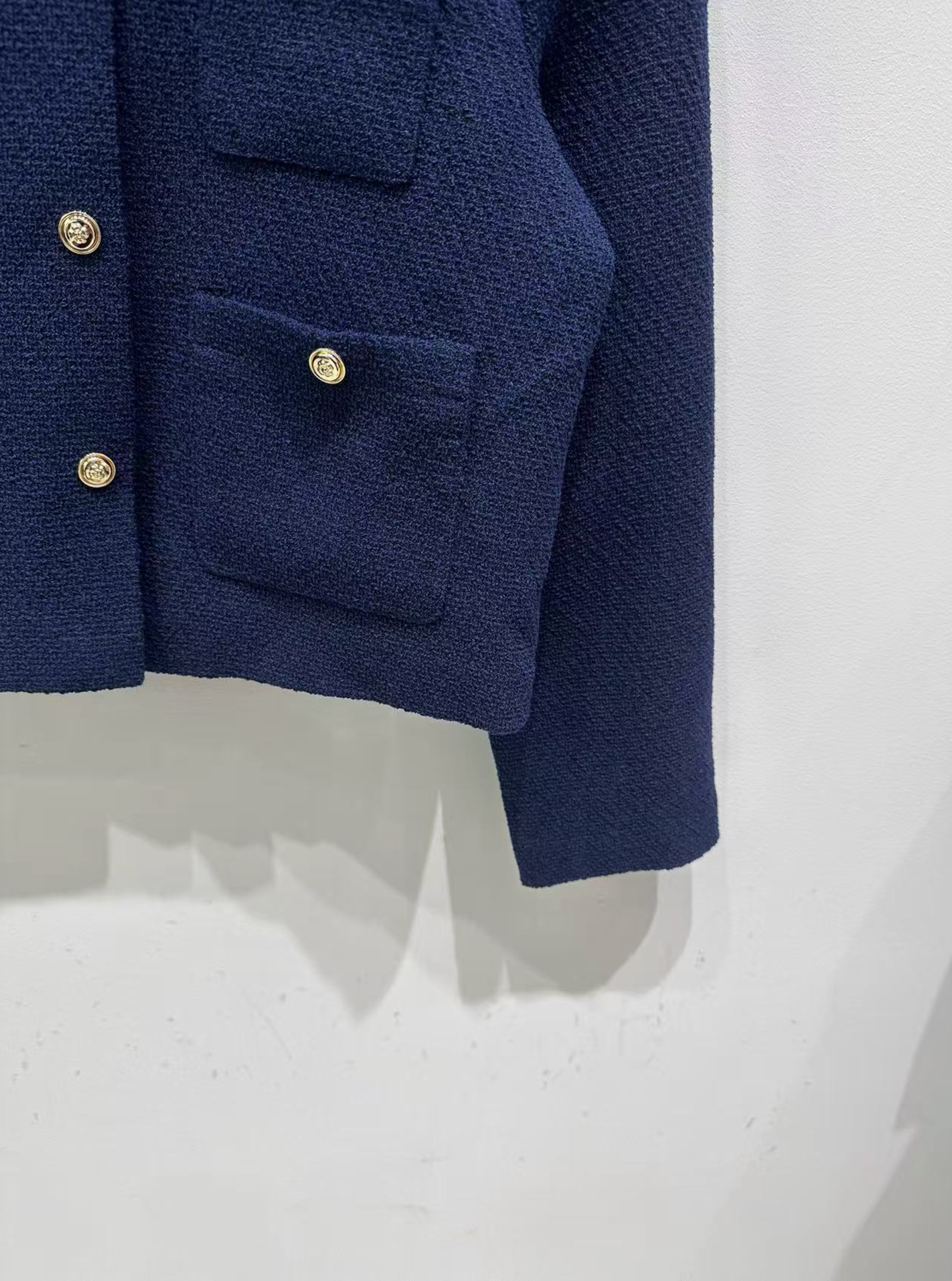 MADDY ELLIOT NAVY CROPPED TWEED JACKET WITH REMOVABLE CONTRAST COLLAR AND GOLD BUTTONS - NAVY