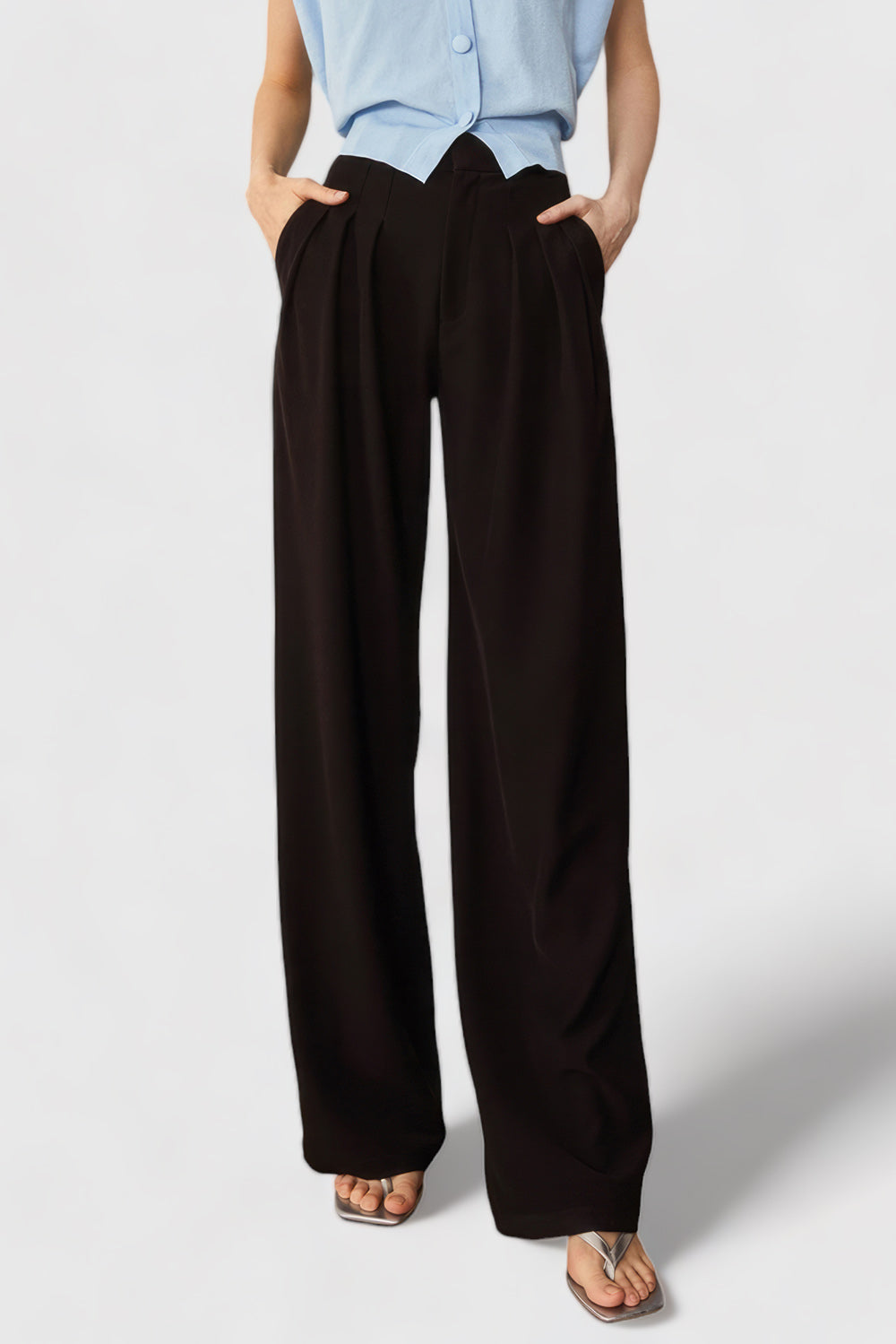 Wide Leg Pleated Trousers - Black