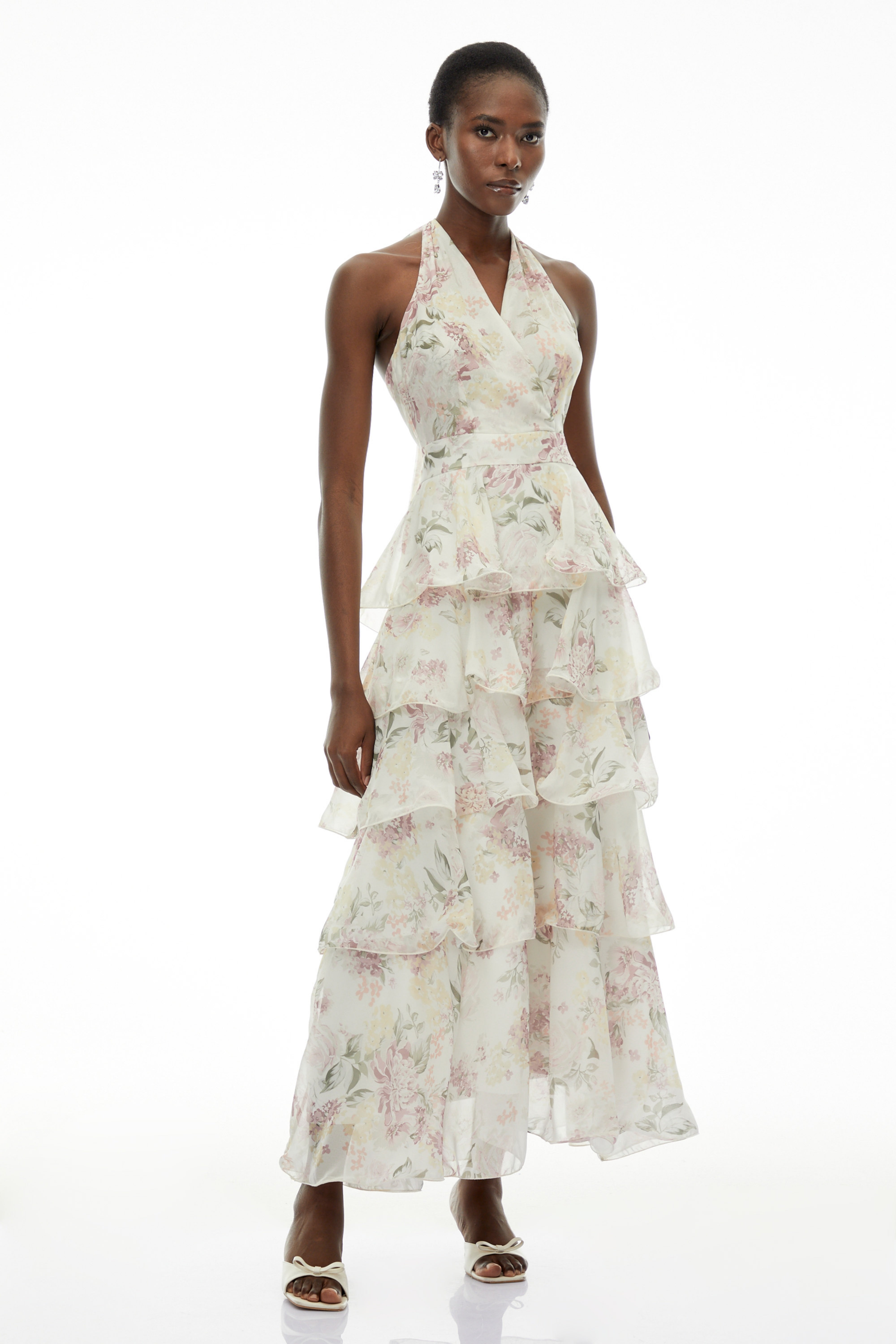 Slvia White Floral Print Tiered Maxi Dress Slvia White Floral Print Tiered Maxi Dress