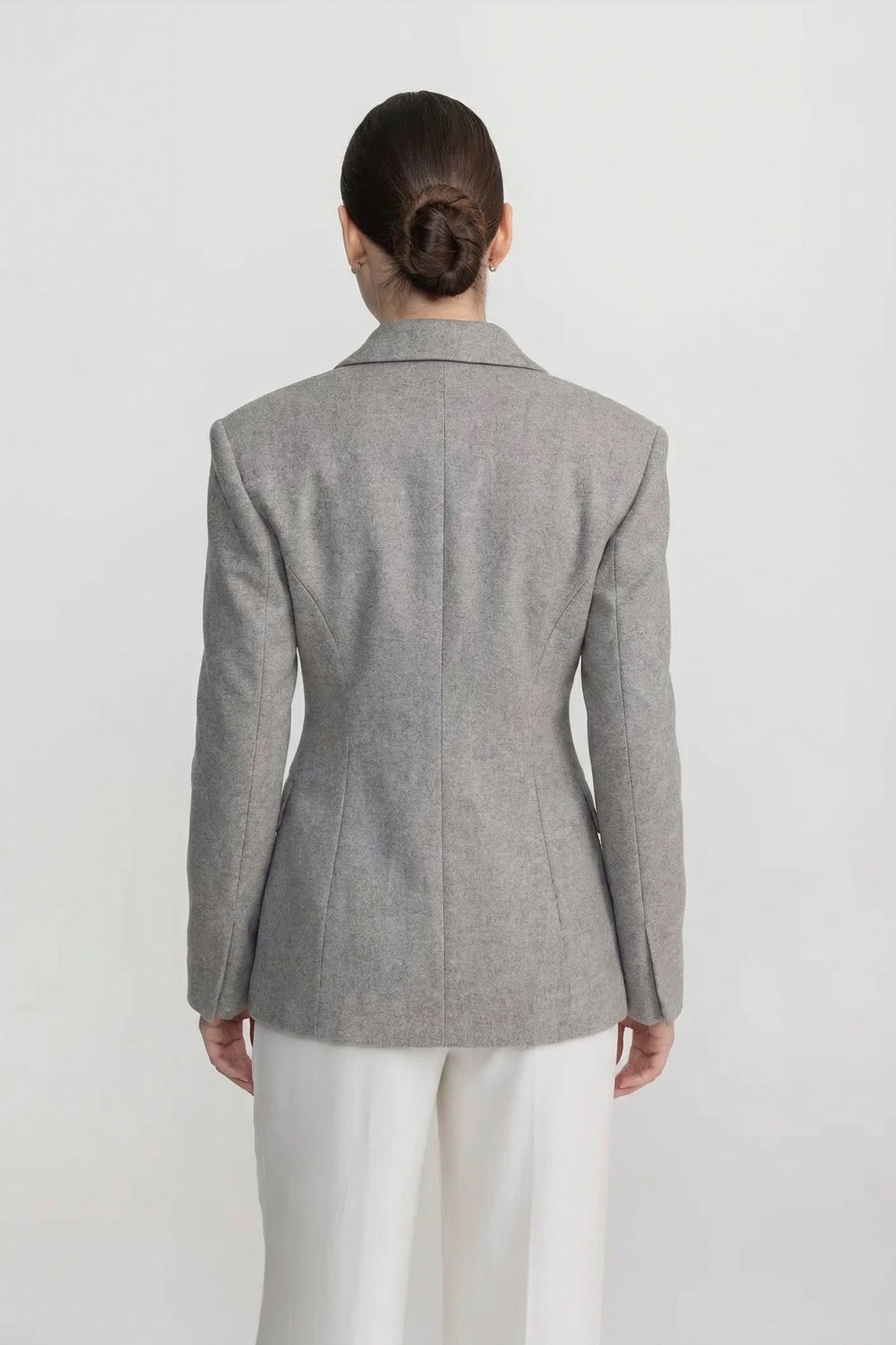 Tailored Longline Blazer With Structured Shoulders - Light Gray