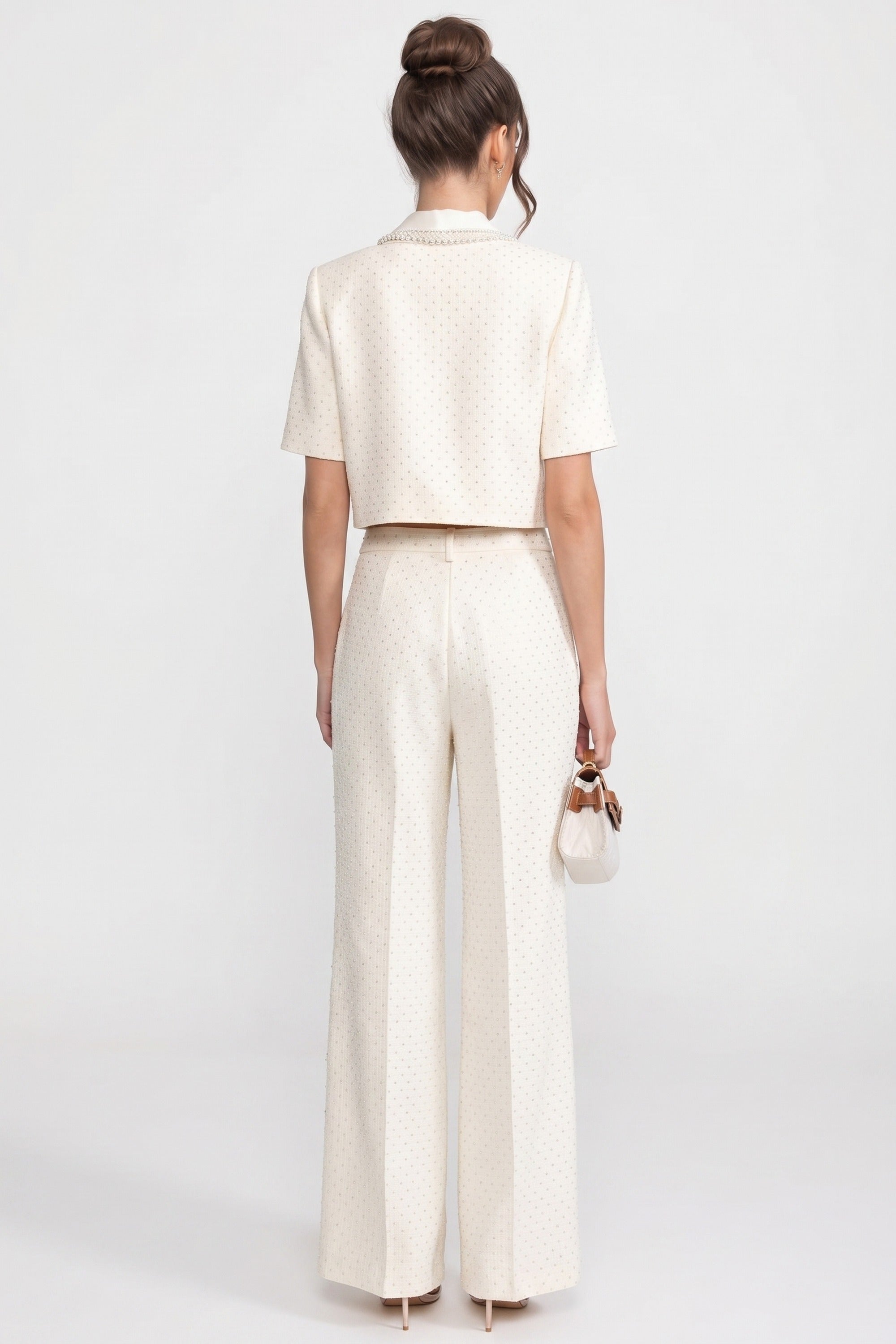 Short-Sleeve Embellished Tweed Cropped Jacket With Crystal Collar - Ivoire