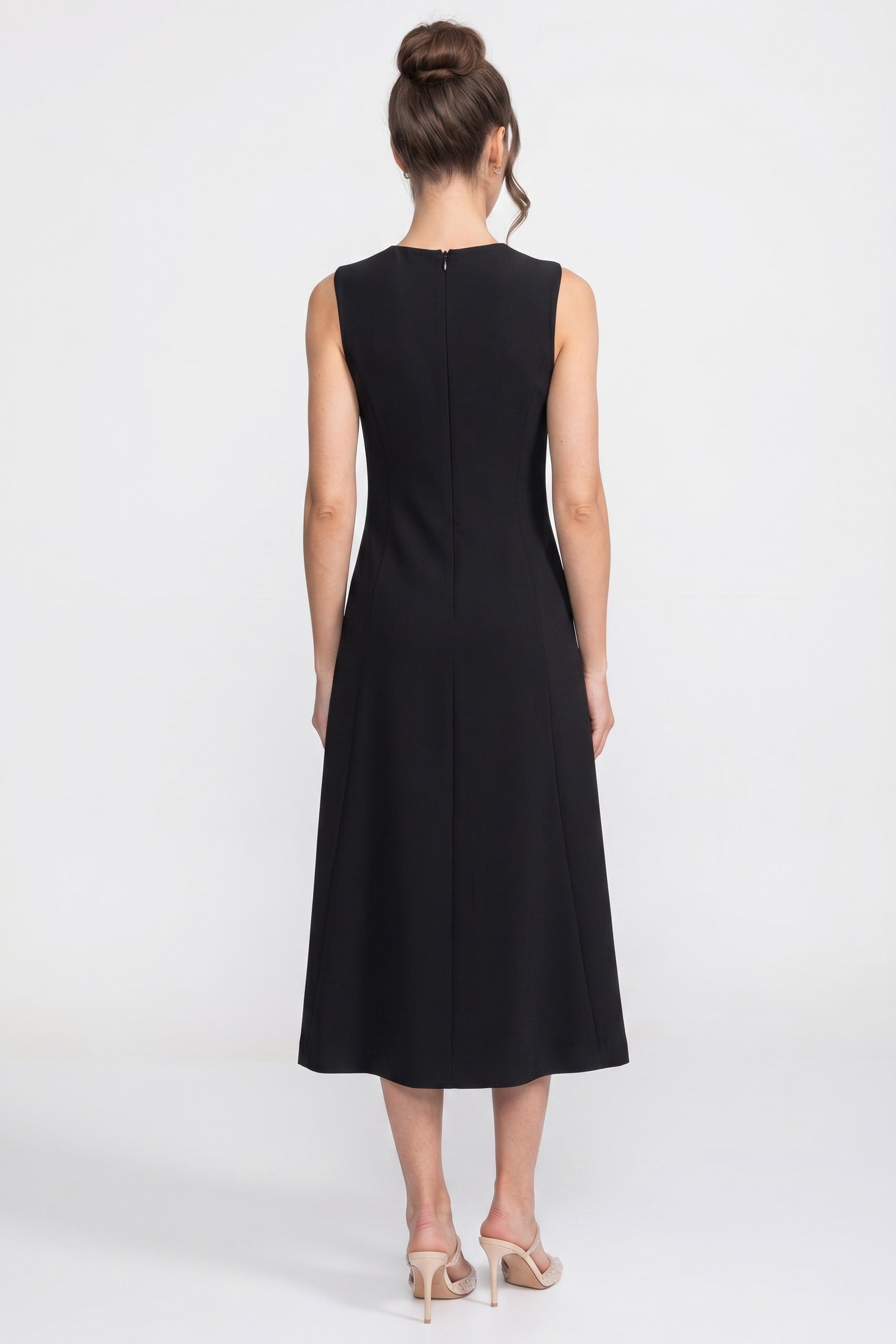 Sleeveless Midi Dress With 3D Floral Appliqué And Full Skirt - Black