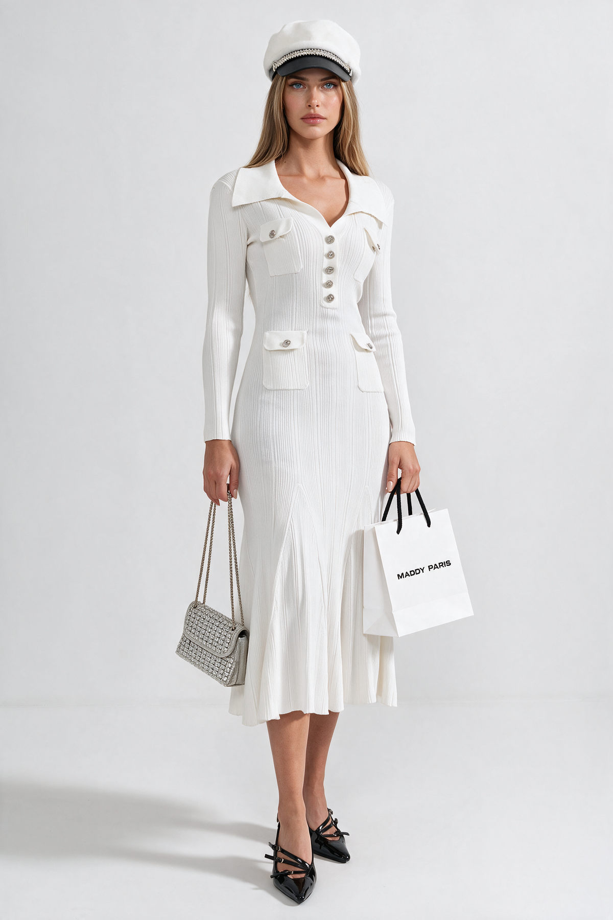 Elegant Ribbed Dress With Long Sleeves - White