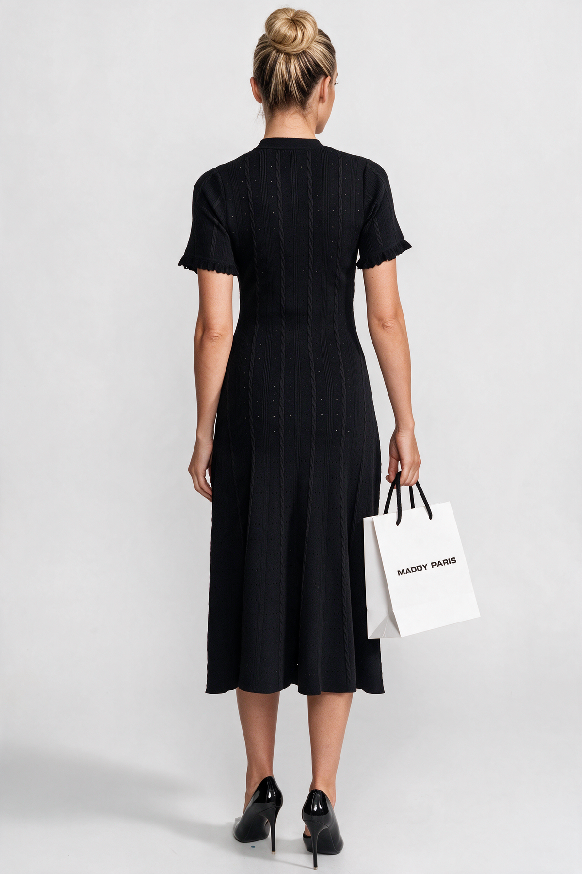 Knit Button-Front Midi Dress with Scalloped Sleeves – Black