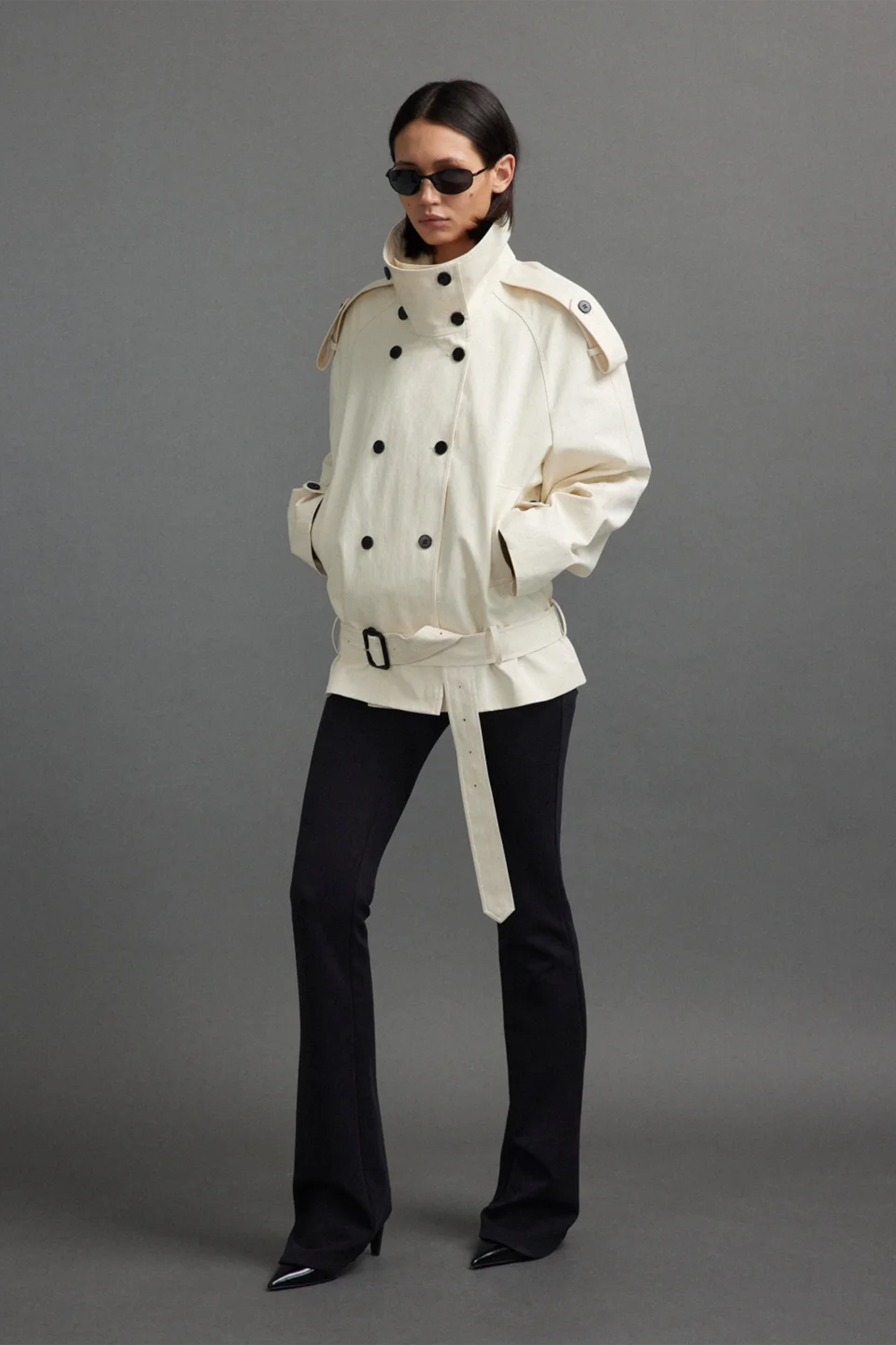 Calliopée White Double-Breasted Short Trench Coat