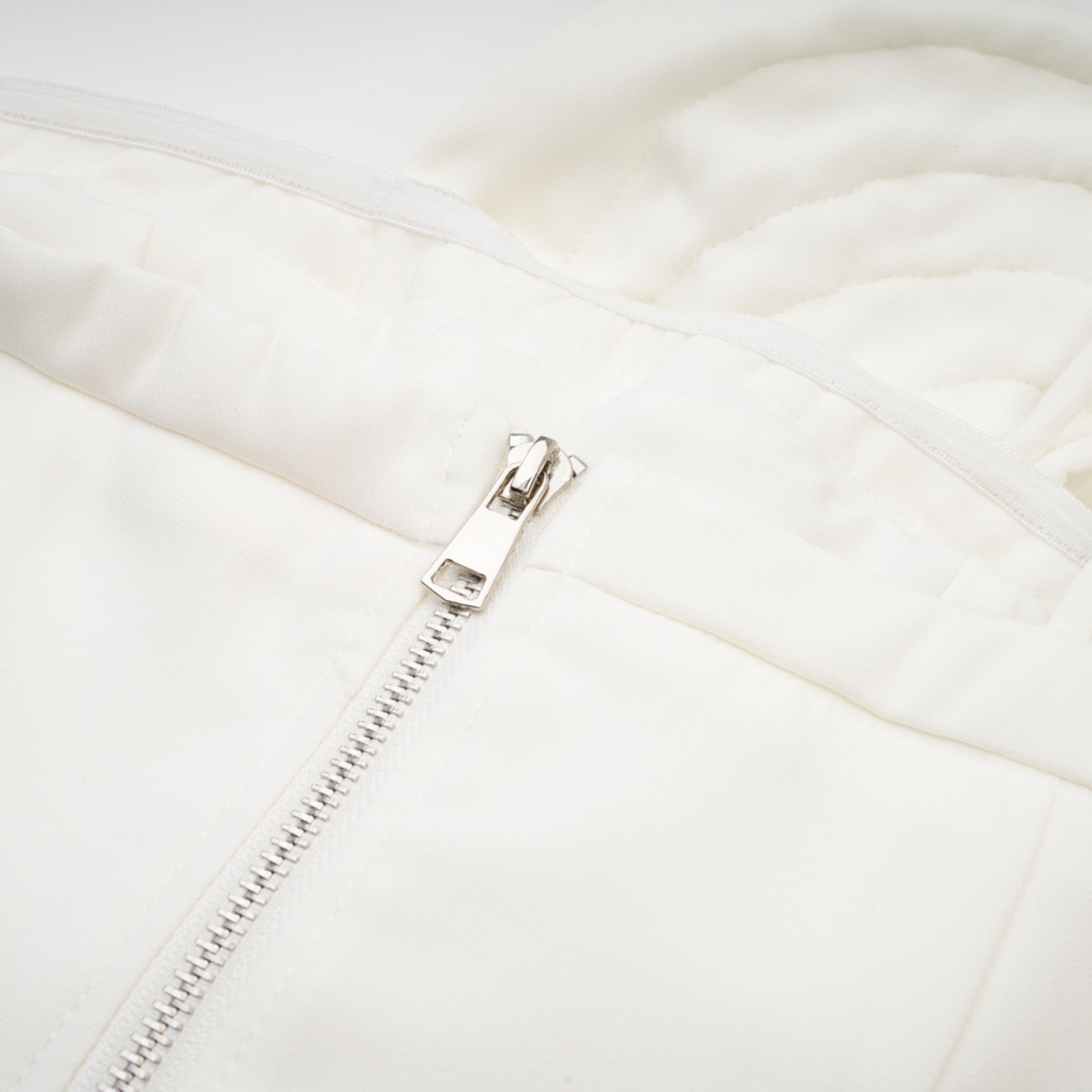 Lucie white floral-applique top (Final Sale)