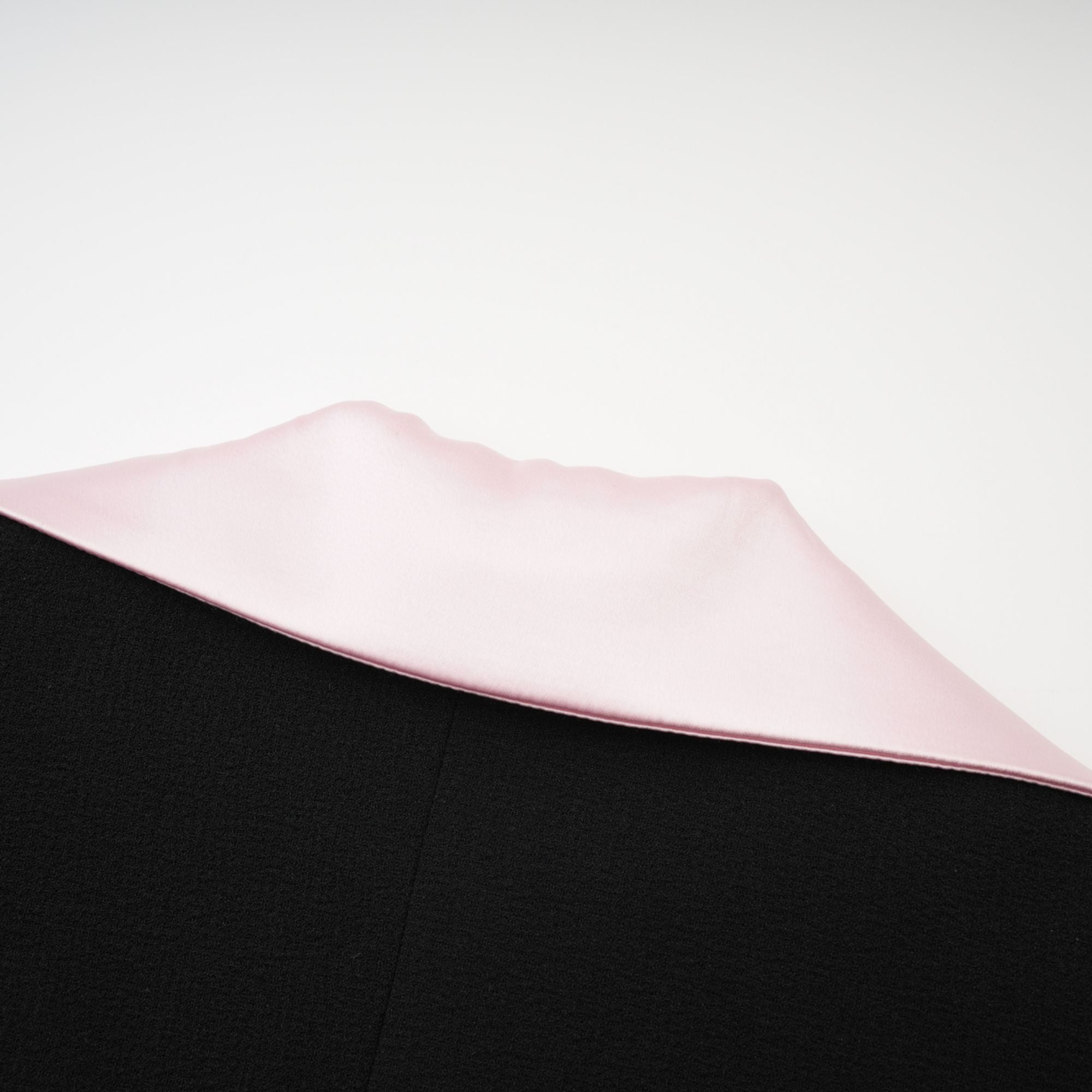 Uaine Black Two-Piece Jacket and Skirt Set (Final Sale-US Only)