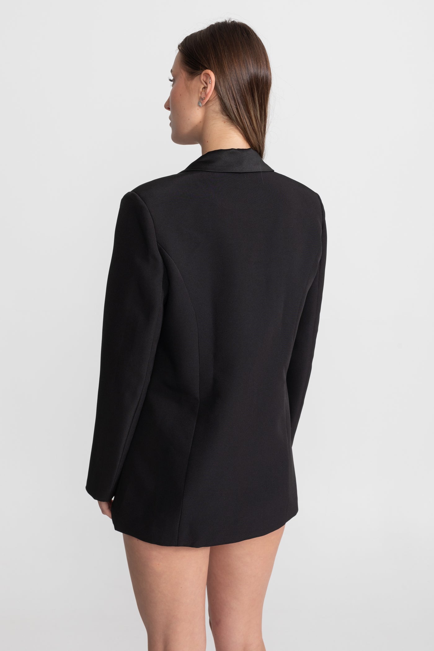 Crystal Brooch Blazer With Shawl Lapels – Black