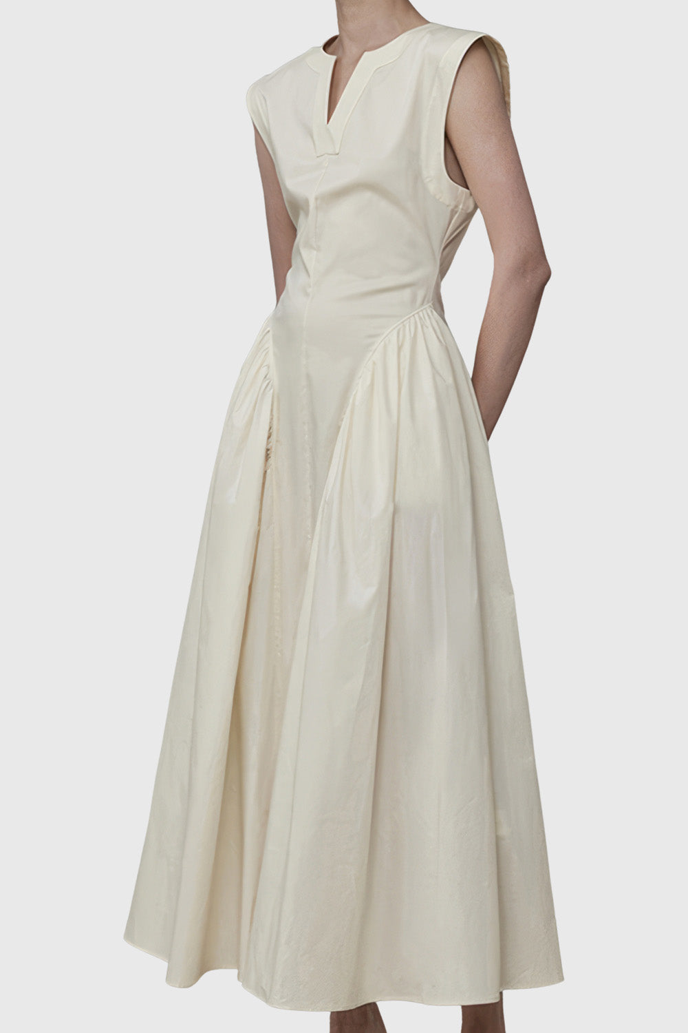 Maxi Dress with Straight Shoulders - White